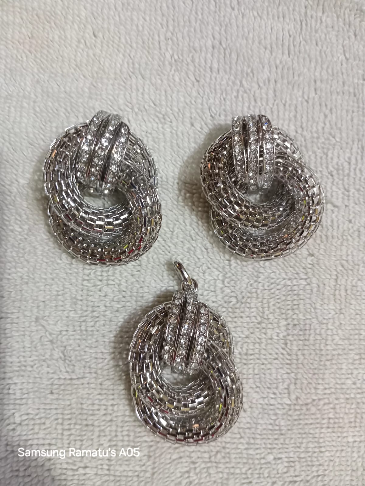 Stainless steel half set