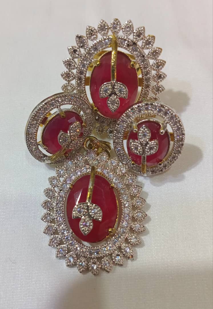 Zircon set