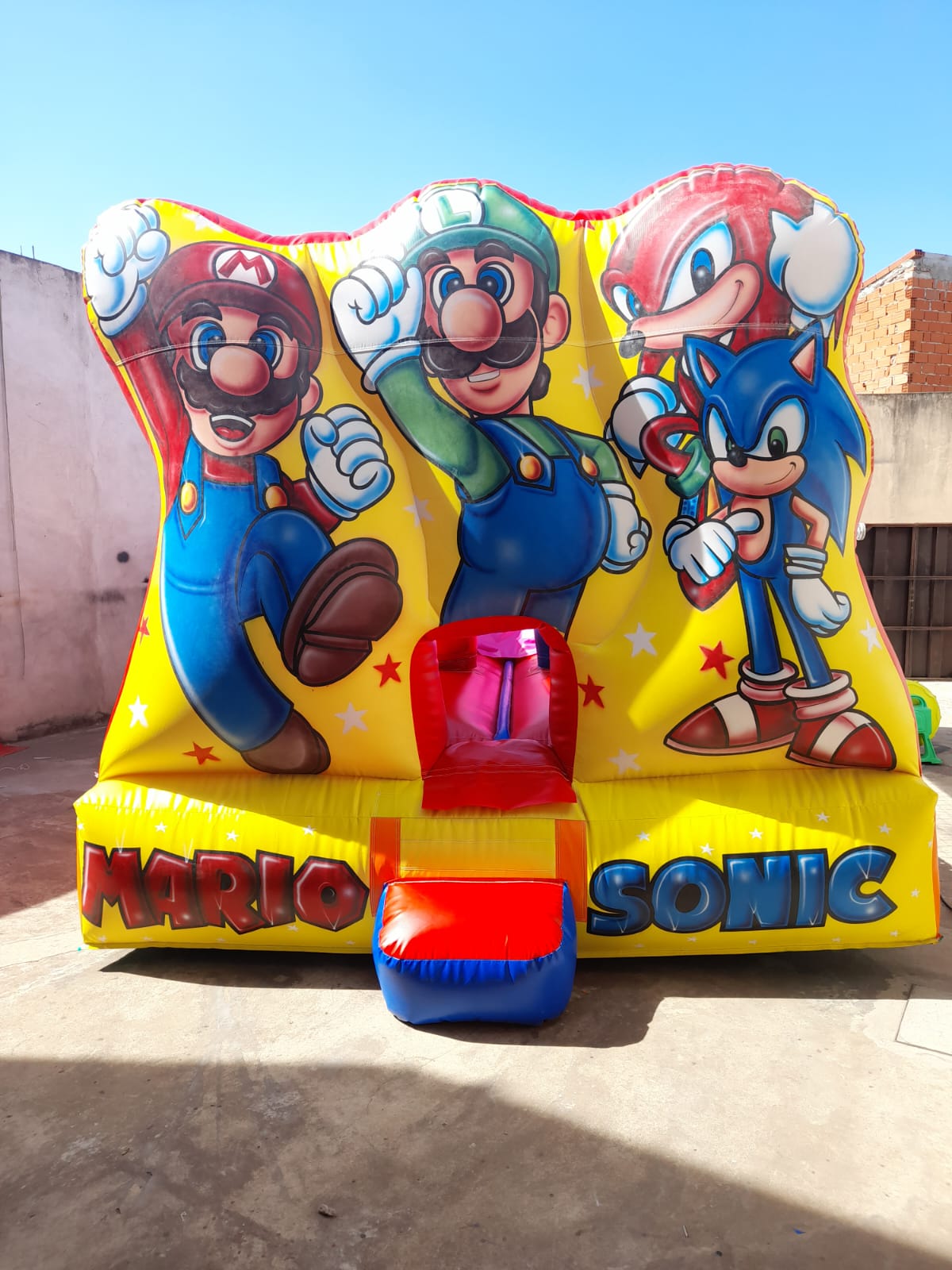 Mario vs Sonic