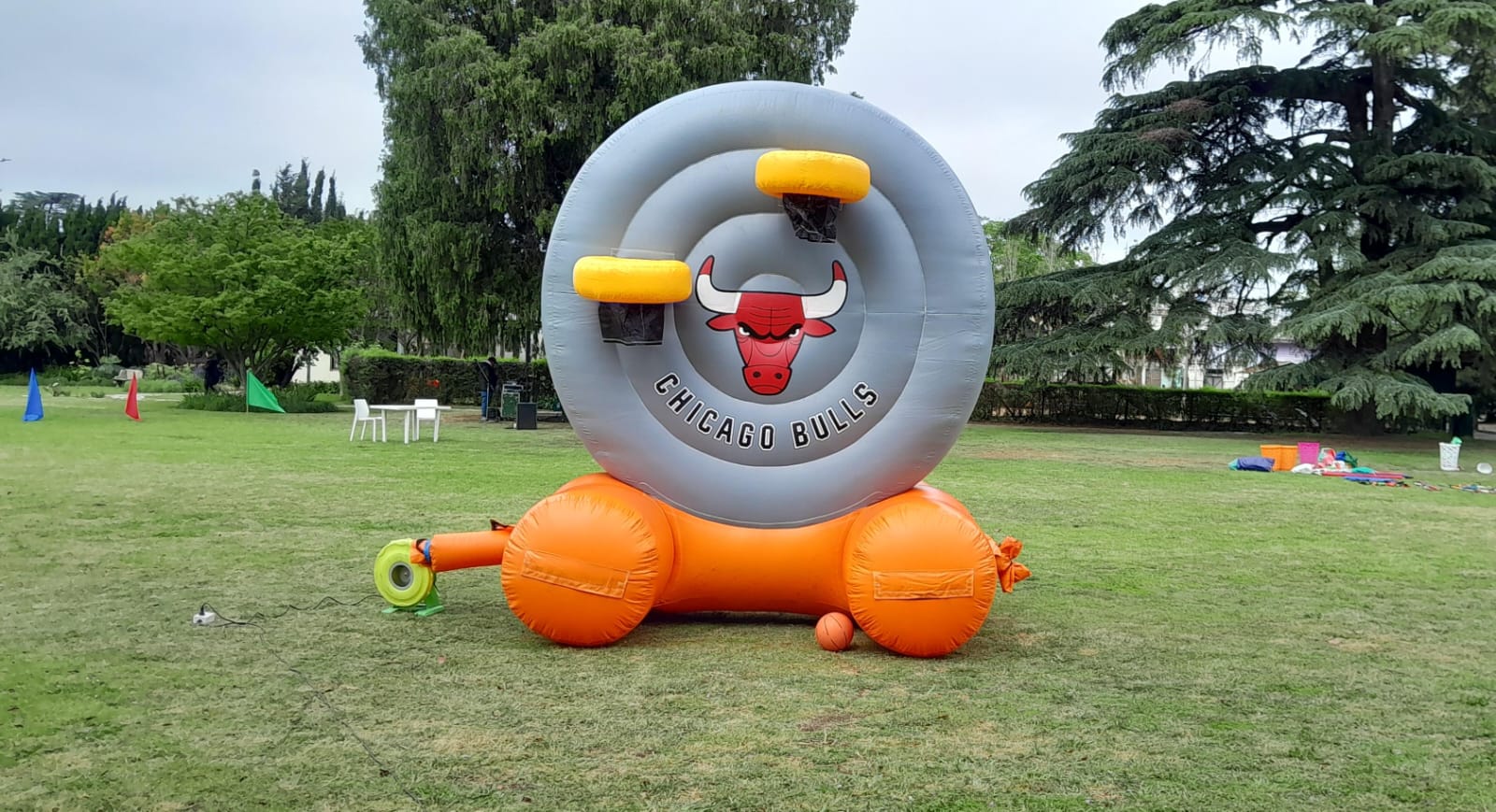 Dardo y Basquet 2 juegos  en 1