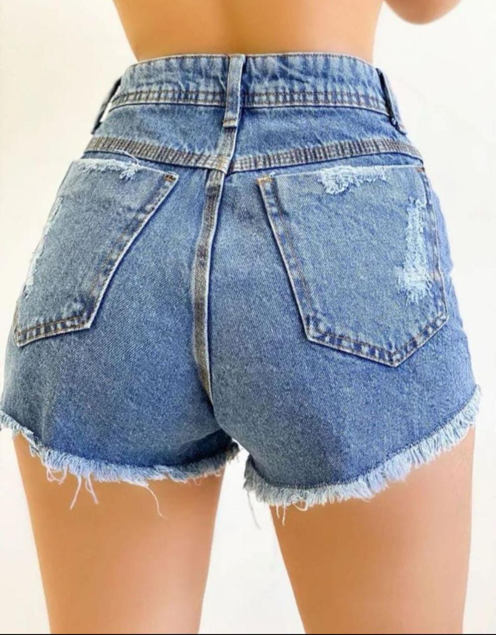 Short Jeans Borda Desfiada