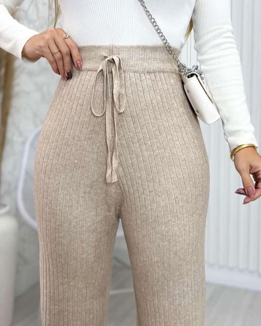 Calça Pantalona Modal Lã